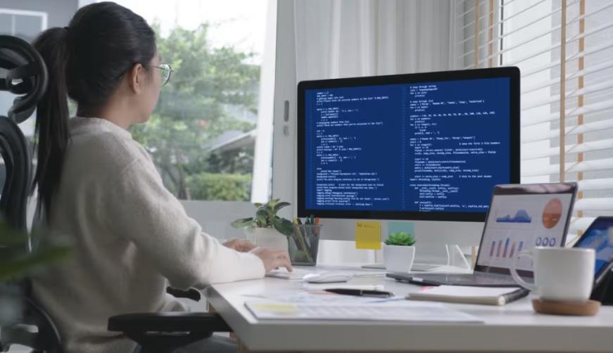 安新县企业数字化解决方案：机器学习赋能商业模式升级的核心路径